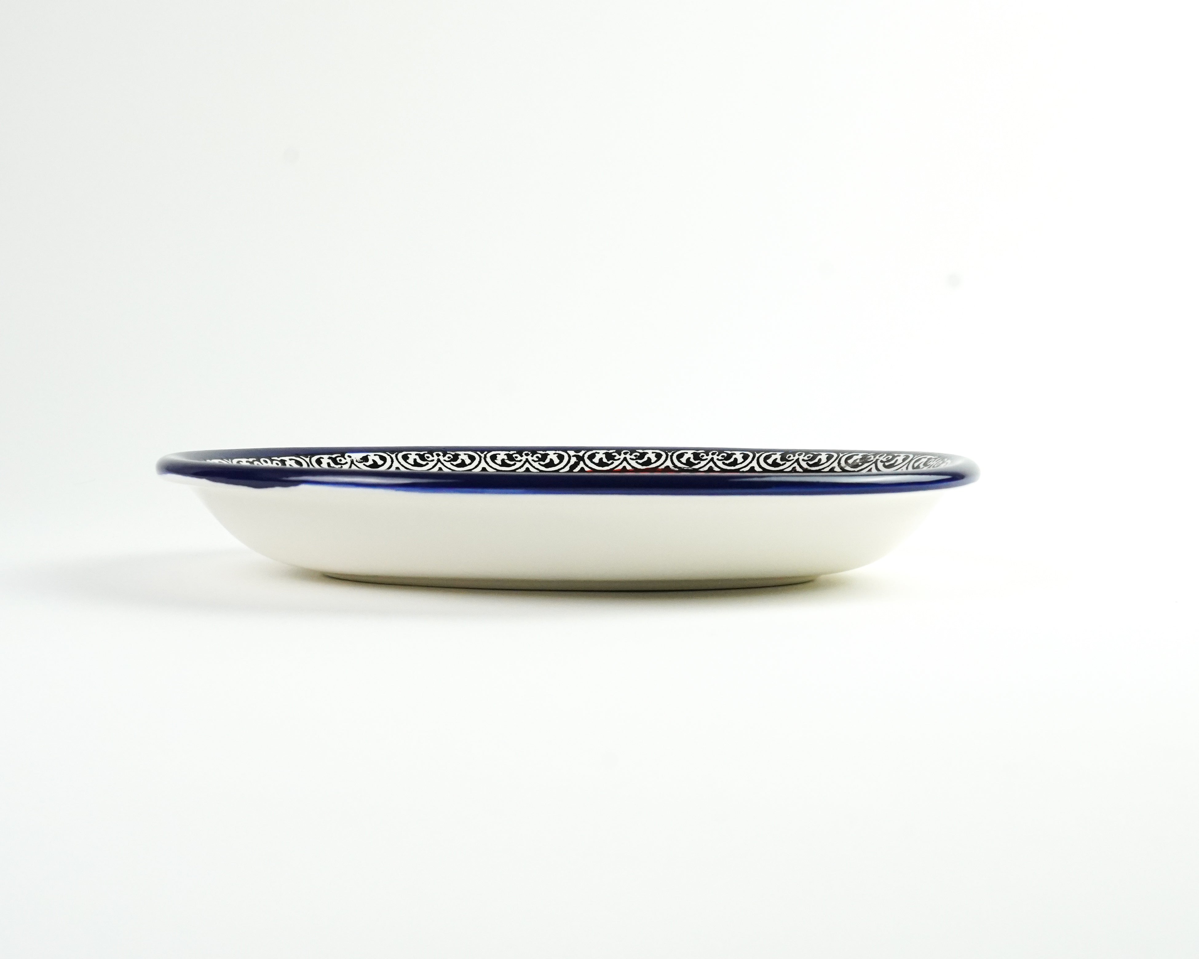 Oval 30 cm tief